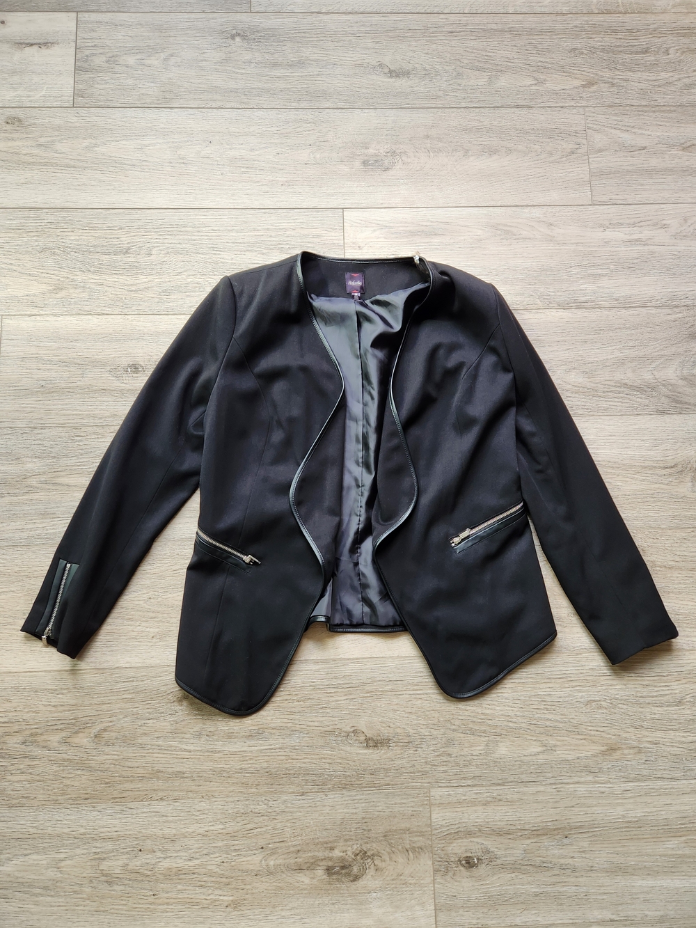 Rafaella Black Zipper Blazer Jacket Womens size 10 Faux Leather Open Front
